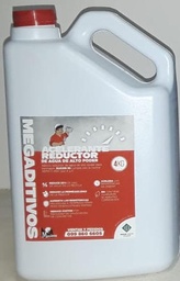 Megaditivo Acelerante/Reductor de agua de alto poder 4 Kg